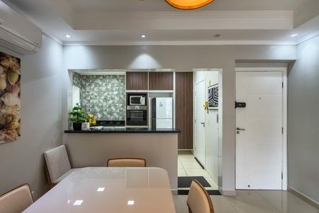 Apartamento para alugar com 116m², 3 quartos e 2 vagas Apartamento para alugar com 116m², 3 quartos e 2 vagasCozinha