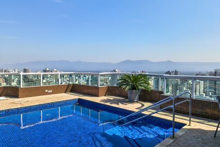 Apartamento para alugar com 116m², 3 quartos e 2 vagas Apartamento para alugar com 116m², 3 quartos e 2 vagasÁrea comum - Piscina