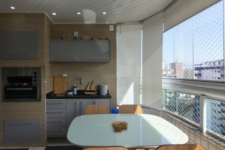 Apartamento para alugar com 116m², 3 quartos e 2 vagas Apartamento para alugar com 116m², 3 quartos e 2 vagasSacada