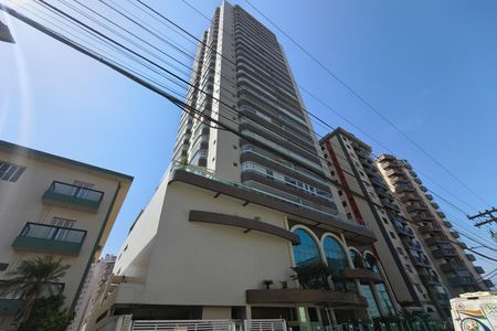 Apartamento para alugar com 116m², 3 quartos e 2 vagas Apartamento para alugar com 116m², 3 quartos e 2 vagasFachada