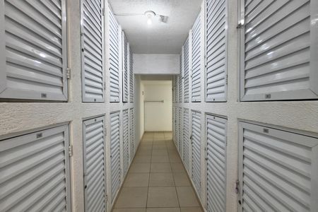 Apartamento para alugar com 116m², 3 quartos e 2 vagas Apartamento para alugar com 116m², 3 quartos e 2 vagasArmários
