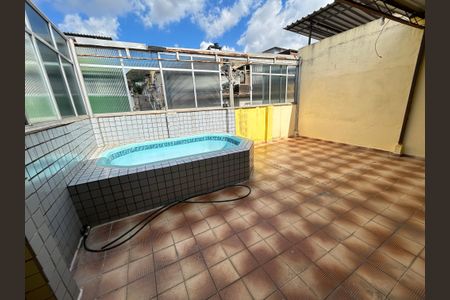 Casa à venda com 70m², 2 quartos e sem vagaTerraço