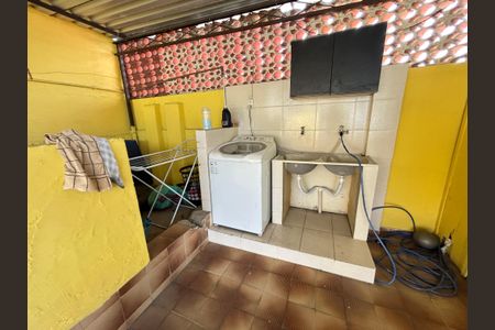 Casa à venda com 70m², 2 quartos e sem vagaÁrea de Serviço