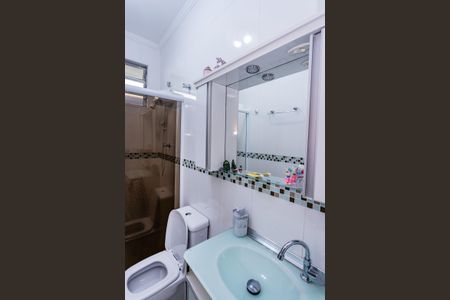 Casa à venda com 140m², 3 quartos e 2 vagasBanheiro