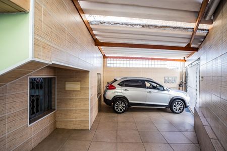 Casa à venda com 140m², 3 quartos e 2 vagasGaragem
