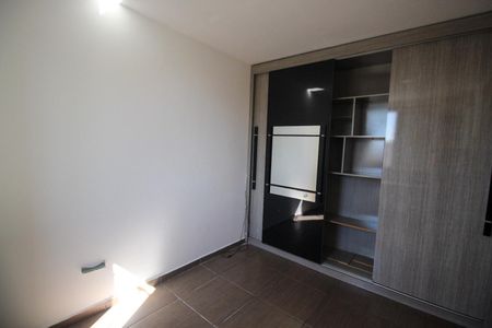 Apartamento à venda com 49m², 2 quartos e 1 vagaQuarto 2
