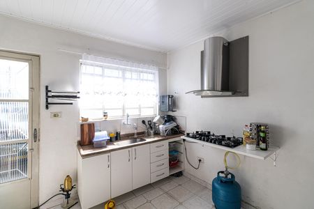 Casa à venda com 150m², 4 quartos e 2 vagas Casa à venda com 150m², 4 quartos e 2 vagasCasa 3 - Cozinha
