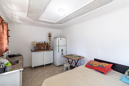 Casa à venda com 150m², 4 quartos e 2 vagas Casa à venda com 150m², 4 quartos e 2 vagasCasa 2
