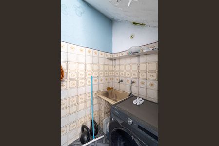 Casa à venda com 150m², 4 quartos e 2 vagas Casa à venda com 150m², 4 quartos e 2 vagasCasa 3 - Área de Serviço