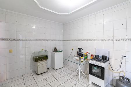 Casa à venda com 150m², 4 quartos e 2 vagas Casa à venda com 150m², 4 quartos e 2 vagasCasa 1 - Cozinha