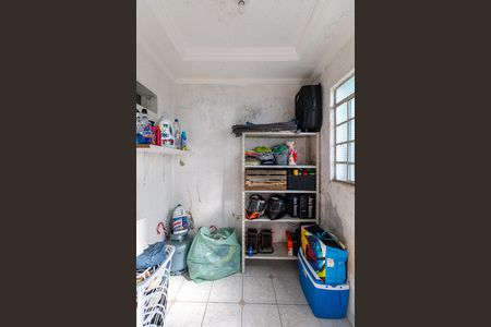 Casa à venda com 150m², 4 quartos e 2 vagas Casa à venda com 150m², 4 quartos e 2 vagasCasa 3 - Área de Serviço