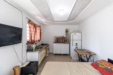 Casa à venda com 150m², 4 quartos e 2 vagas Casa à venda com 150m², 4 quartos e 2 vagasCasa 2