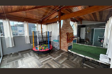 Apartamento à venda com 100m², 2 quartos e 1 vaga Apartamento à venda com 100m², 2 quartos e 1 vagaCobertura