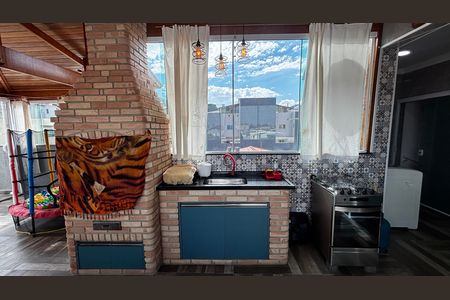 Apartamento à venda com 100m², 2 quartos e 1 vaga Apartamento à venda com 100m², 2 quartos e 1 vagaCobertura