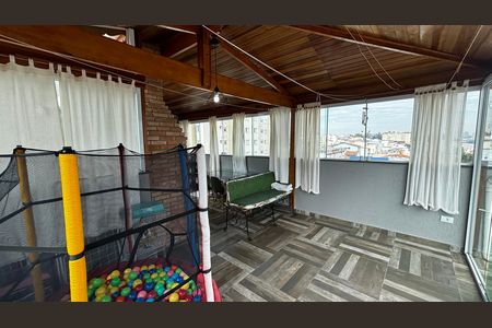 Apartamento à venda com 100m², 2 quartos e 1 vaga Apartamento à venda com 100m², 2 quartos e 1 vagaCobertura