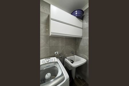 Apartamento à venda com 100m², 2 quartos e 1 vaga Apartamento à venda com 100m², 2 quartos e 1 vagaCobertura - Area de Serviço