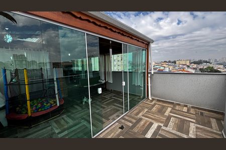 Apartamento à venda com 100m², 2 quartos e 1 vaga Apartamento à venda com 100m², 2 quartos e 1 vagaCobertura