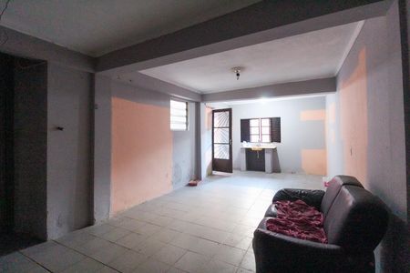 Casa à venda com 300m², 3 quartos e 3 vagas Casa à venda com 300m², 3 quartos e 3 vagasSalão