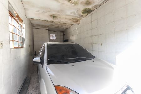Casa à venda com 300m², 3 quartos e 3 vagas Casa à venda com 300m², 3 quartos e 3 vagasGaragem