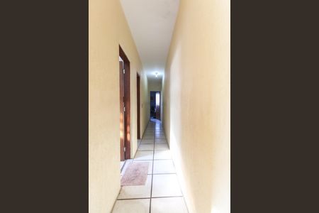 Casa à venda com 300m², 3 quartos e 3 vagas Casa à venda com 300m², 3 quartos e 3 vagasCorredor
