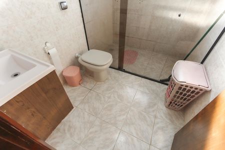 Casa à venda com 300m², 3 quartos e 3 vagas Casa à venda com 300m², 3 quartos e 3 vagasBanheiro