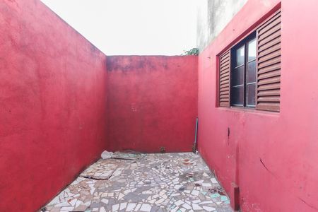 Casa à venda com 300m², 3 quartos e 3 vagas Casa à venda com 300m², 3 quartos e 3 vagasQuintal