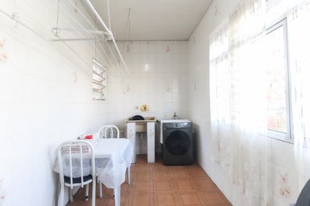 Casa à venda com 300m², 3 quartos e 3 vagas Casa à venda com 300m², 3 quartos e 3 vagasÁrea de Serviço