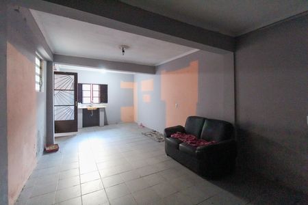 Casa à venda com 300m², 3 quartos e 3 vagas Casa à venda com 300m², 3 quartos e 3 vagasSalão