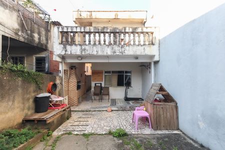 Casa à venda com 300m², 3 quartos e 3 vagas Casa à venda com 300m², 3 quartos e 3 vagasÁrea Externa