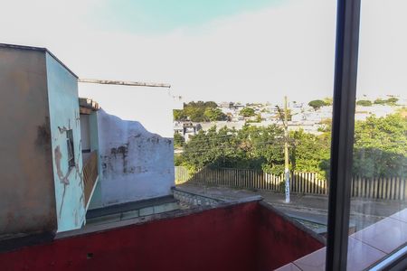 Casa à venda com 300m², 3 quartos e 3 vagas Casa à venda com 300m², 3 quartos e 3 vagasVista da Área de Serviço