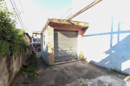 Casa à venda com 300m², 3 quartos e 3 vagas Casa à venda com 300m², 3 quartos e 3 vagasGaragem