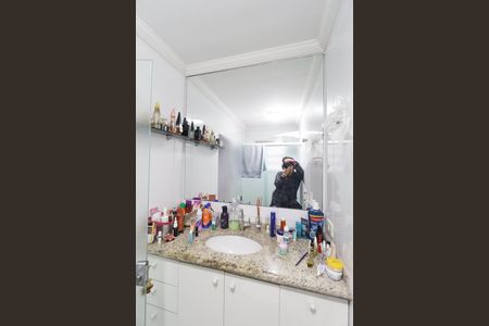 Casa à venda com 300m², 2 quartos e 1 vagaSuíte 2 - Banheiro