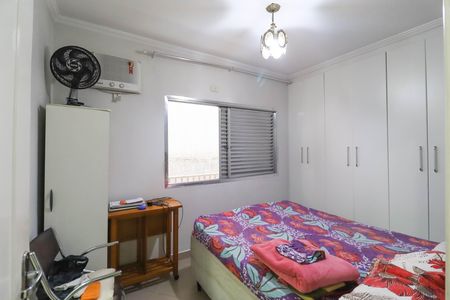 Casa à venda com 300m², 2 quartos e 1 vagaSuíte 2