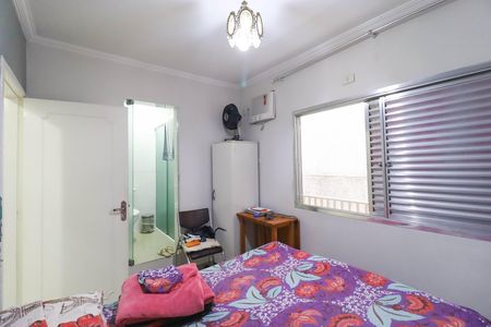 Casa à venda com 300m², 2 quartos e 1 vagaSuíte 2