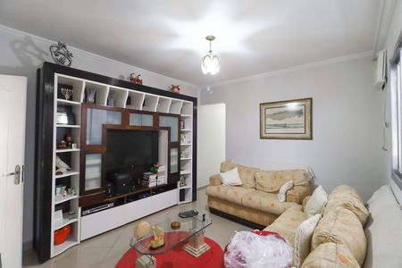 Casa à venda com 300m², 2 quartos e 1 vagaSala