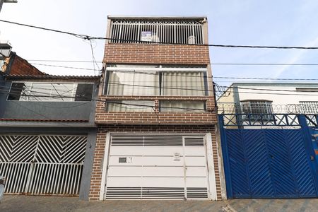 Casa à venda com 300m², 2 quartos e 1 vagaFachada