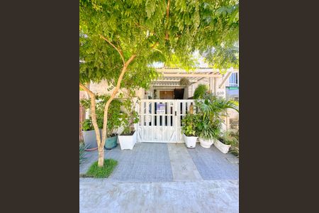 Casa para alugar com 100m², 2 quartos e 1 vagaPlaquinha