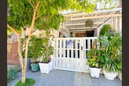 Casa para alugar com 100m², 2 quartos e 1 vagaPlaquinha