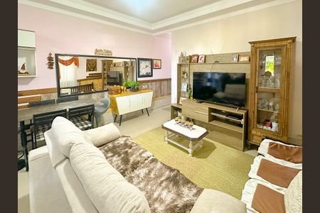 Sala de TV de casa para alugar com 2 quartos, 100m² em São João do Rio Vermelho, Florianópolis