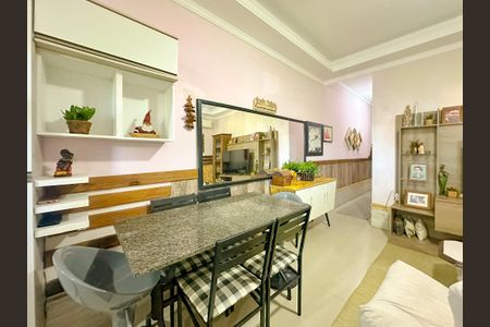 Sala de Jantar de casa para alugar com 2 quartos, 100m² em São João do Rio Vermelho, Florianópolis