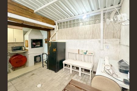 Casa para alugar com 100m², 2 quartos e 1 vagaÁrea gourmet