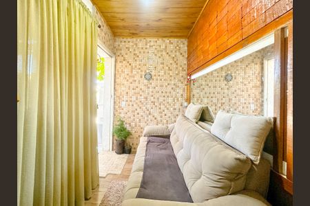 Casa para alugar com 100m², 2 quartos e 1 vagaSala 