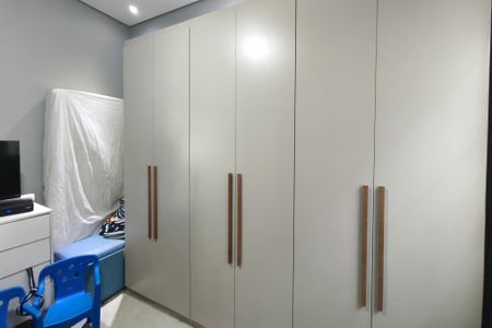 Casa à venda com 200m², 3 quartos e 2 vagasQuarto 2