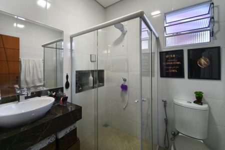 Casa à venda com 200m², 3 quartos e 2 vagasBanheiro Social