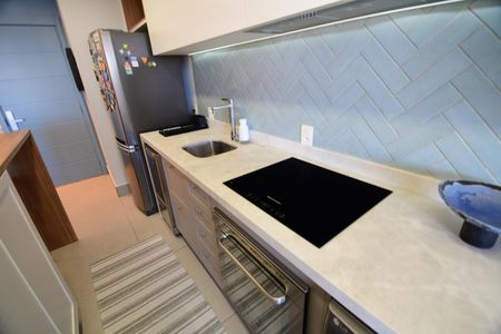 Apartamento à venda com 68m², 2 quartos e 2 vagasCozinha