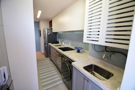 Apartamento à venda com 68m², 2 quartos e 2 vagasCozinha