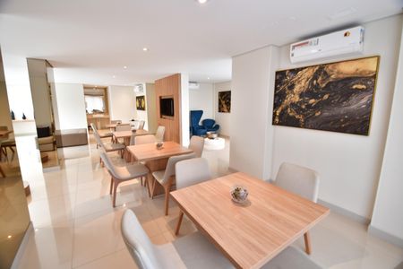 Apartamento à venda com 68m², 2 quartos e 2 vagasÁrea comum - Salão de festas