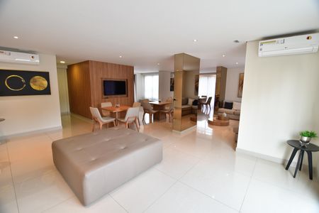 Apartamento à venda com 68m², 2 quartos e 2 vagasÁrea comum - Salão de festas