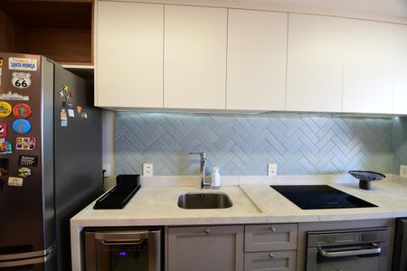 Apartamento à venda com 68m², 2 quartos e 2 vagasCozinha