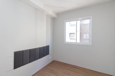 Quarto 1 de apartamento à venda com 2 quartos, 35m² em Guaianases, São Paulo